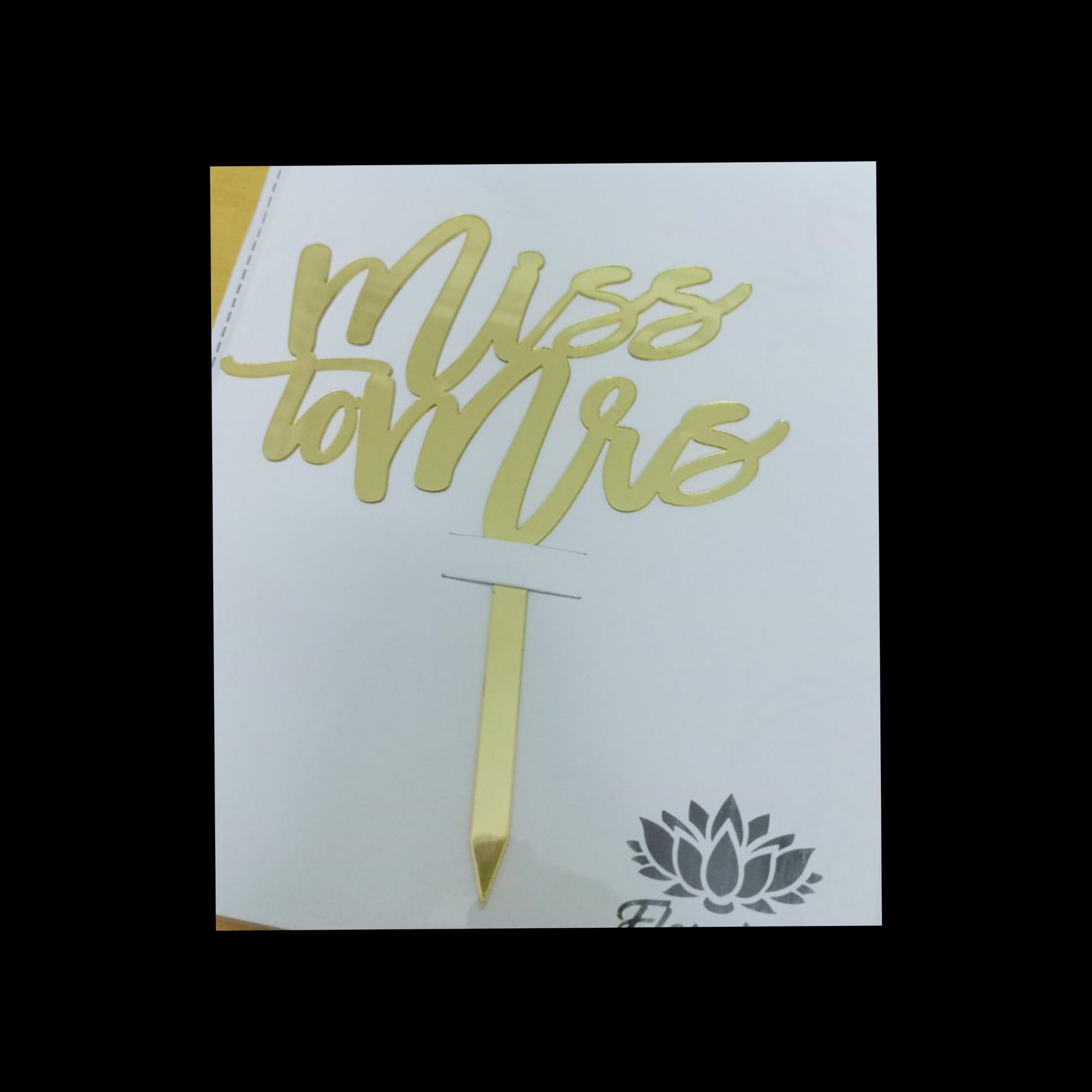 Miss To Mrs – Acrylic Topper